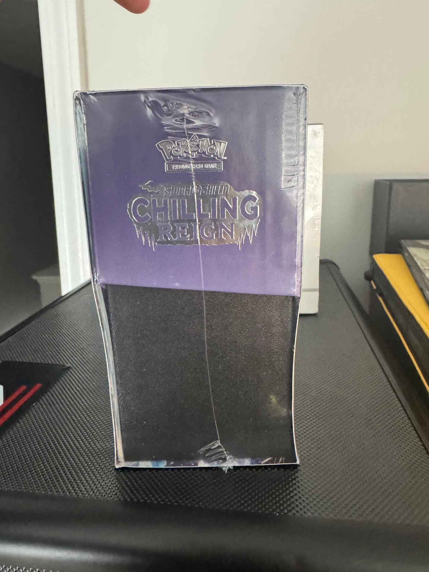 Pokemon Chilling Reign Elite trainer box sealed